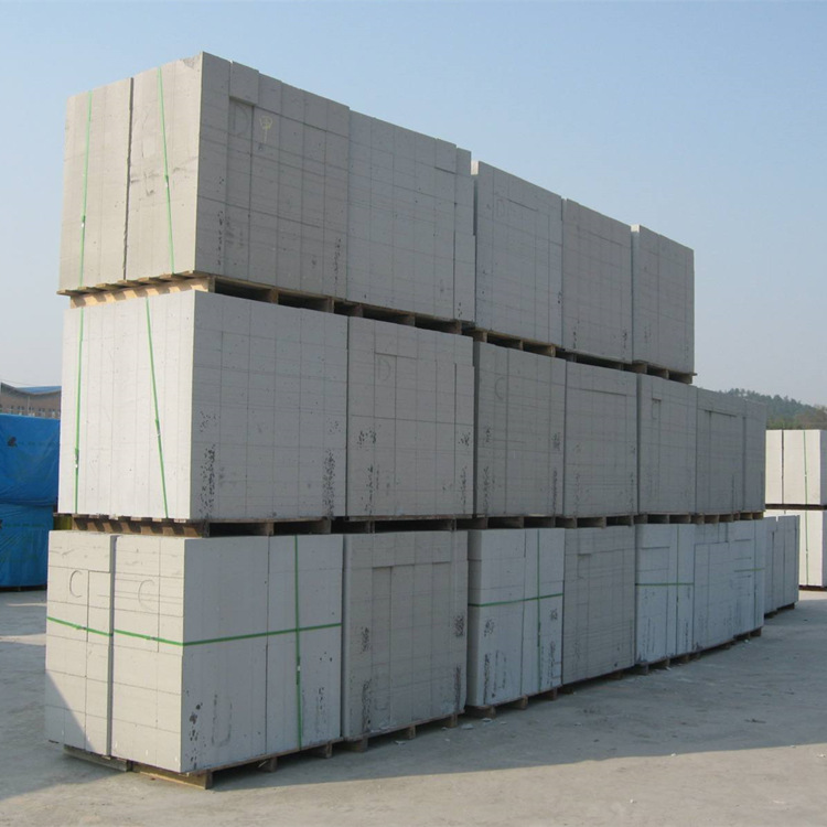 建水宁波台州金华厂家：加气砼砌块墙与粘土砖墙造价比照分析